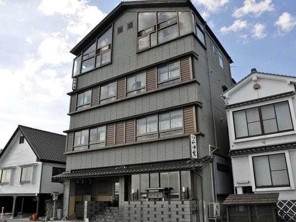 Mikaku no Oyado Yamadaya