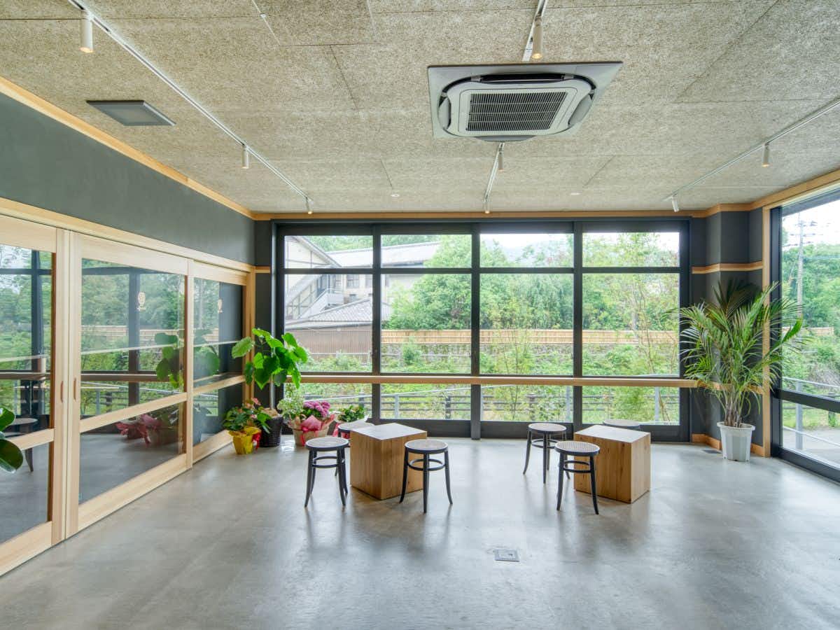 Yufuin Onsen Enokiya Ryokan, Japan