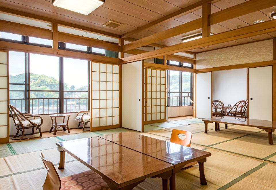 Tara Takezaki Onsen Ichifukuso