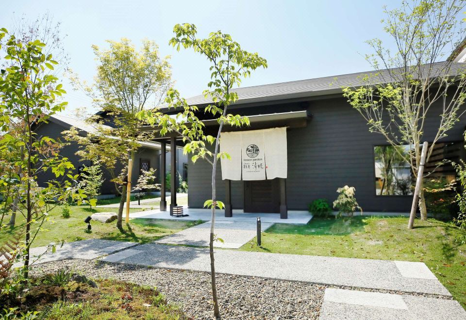 Ryokan building and garden.