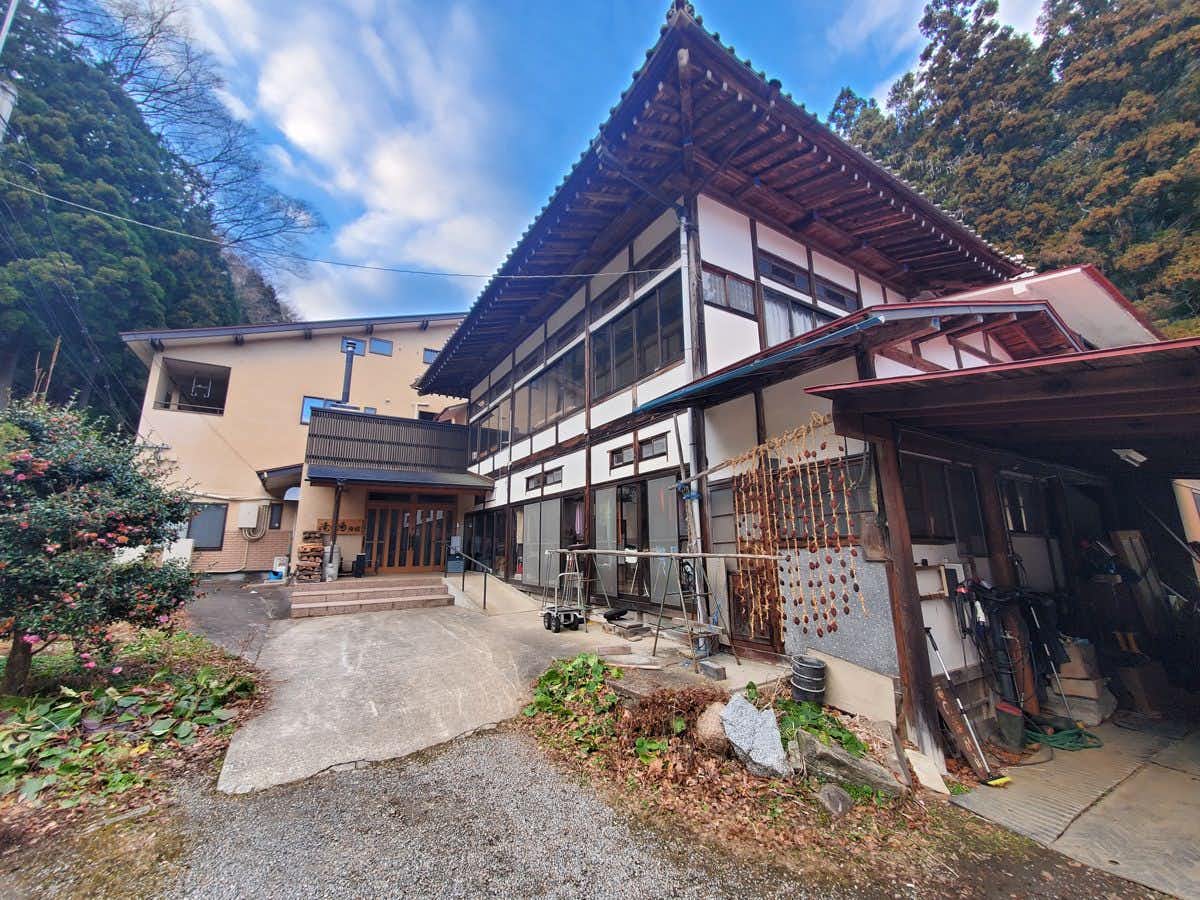 Takinoyu Ryokan