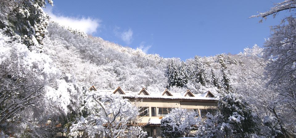 Ashiyasu Onsen Ryokan Hakuunso <Yamanashi Prefecture>
