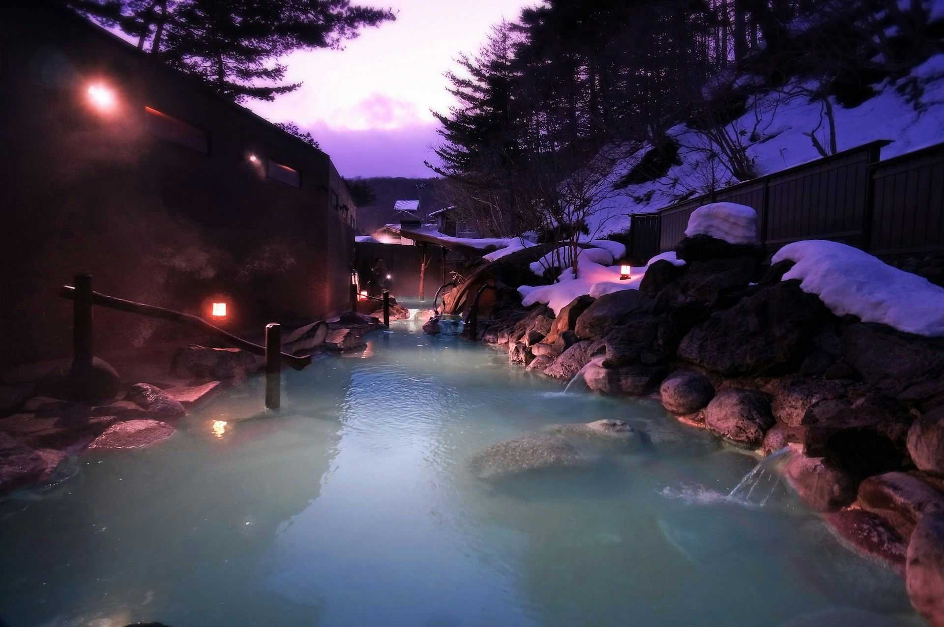 Takayu Onsen Adachiya, Japan