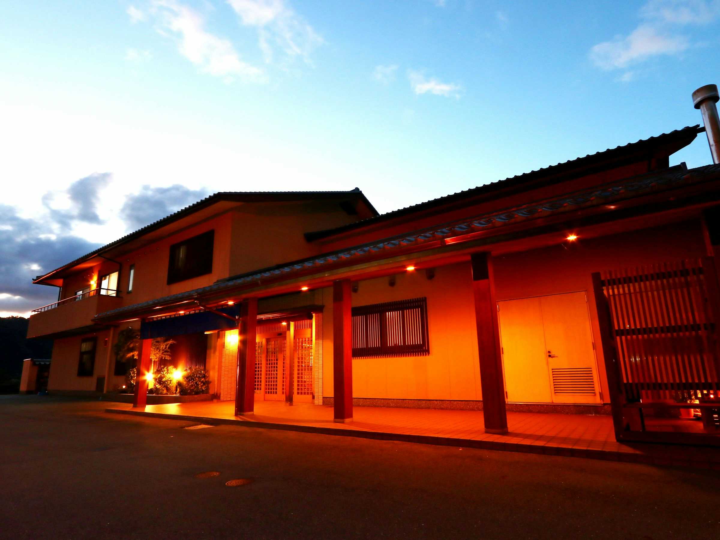 Natural Onsen Okasanya Irokasane