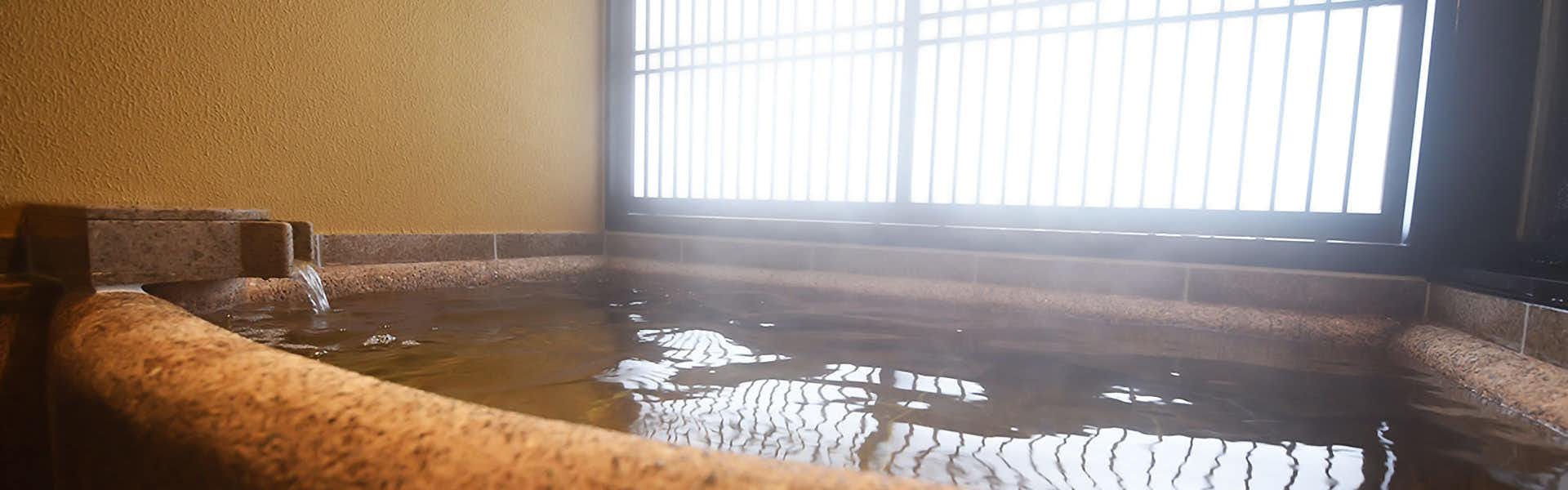 Kihiro: A Retreat for Two in the Skies of Hubei with a private stone bath beside a softly screened window.