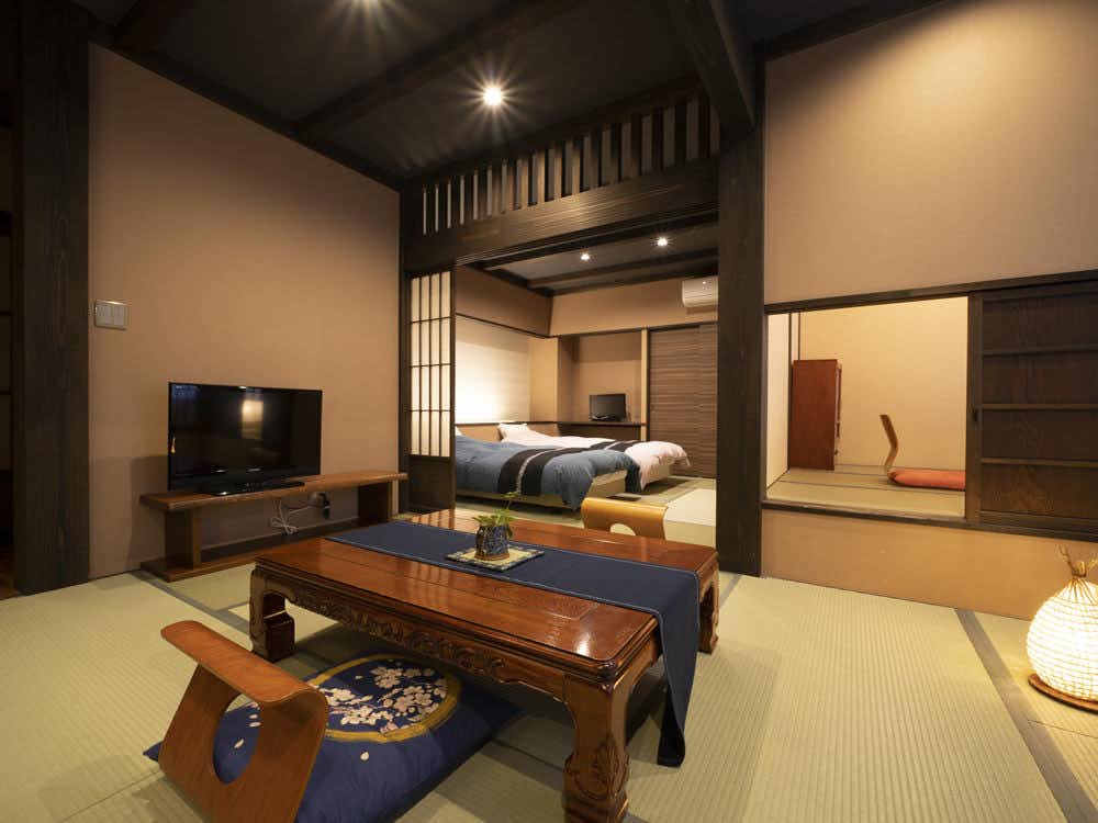 Nozawa Onsen Kawahichi-ya Ryokan