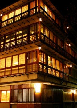 Yokotekan: An Inn of Traditional and Historic Hot Springs
