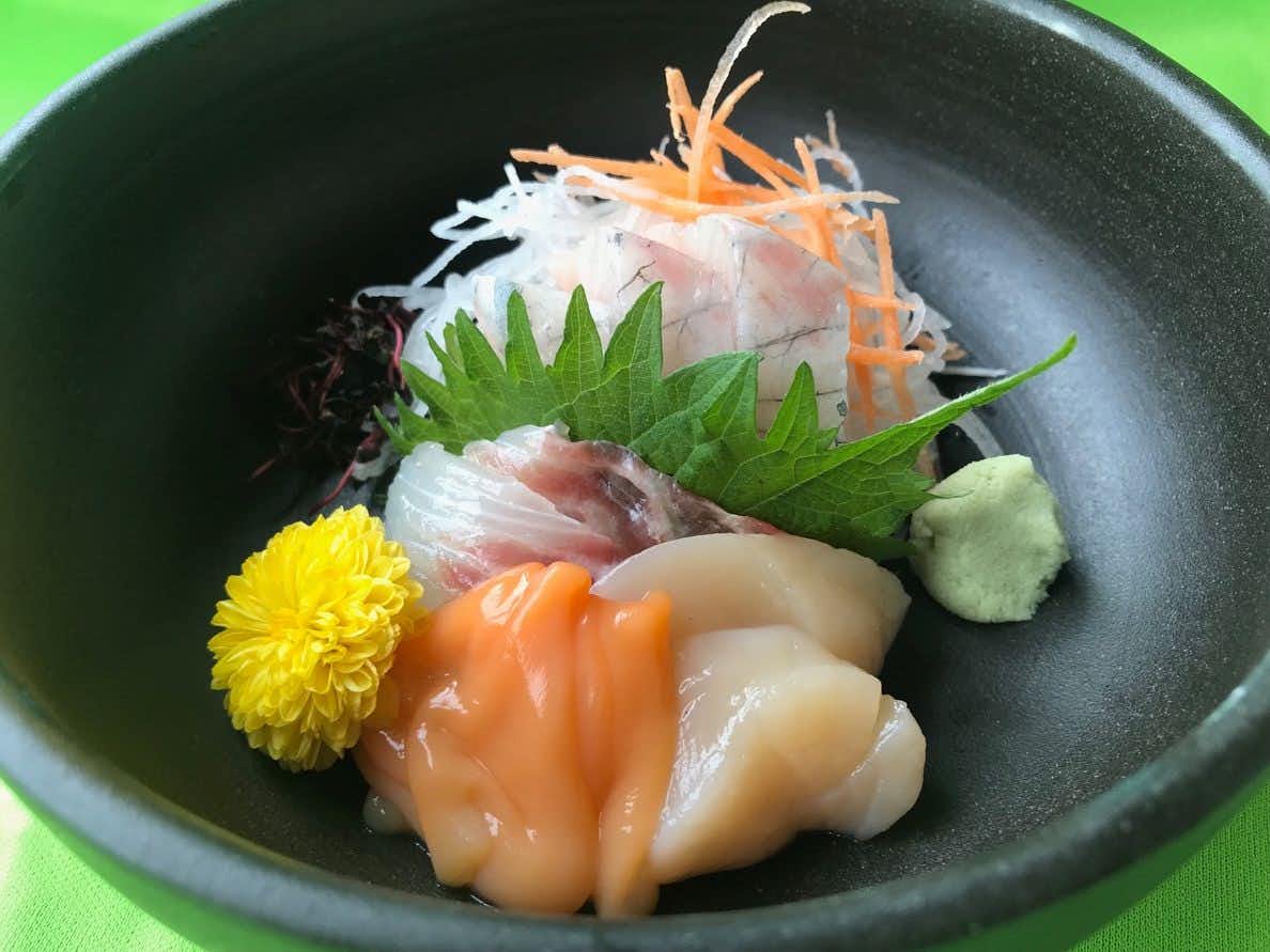 Nishitani Onsen Nakamori Inn with fresh sashimi served with wasabi and shredded daikon.