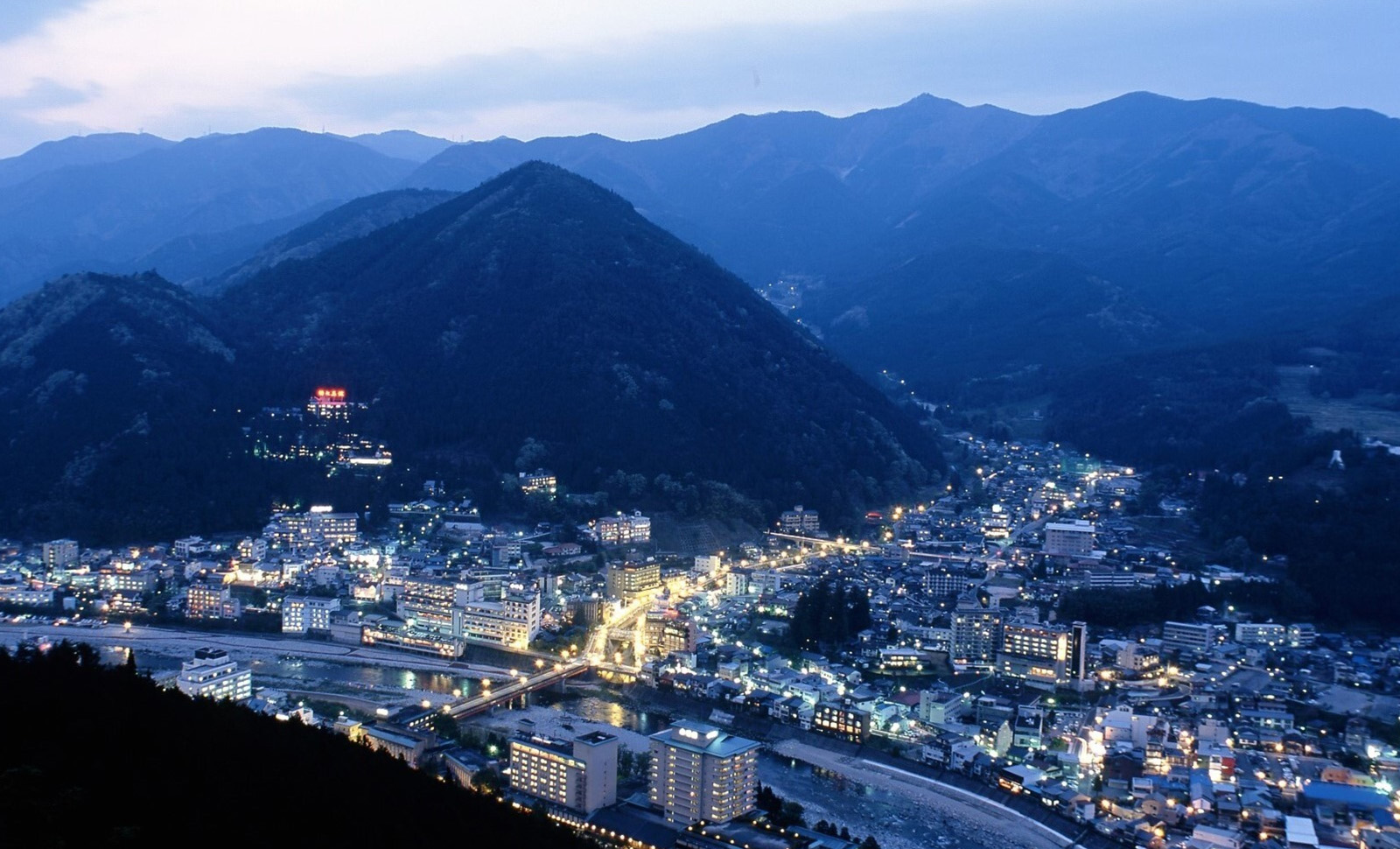 Panoramic view over Gero.