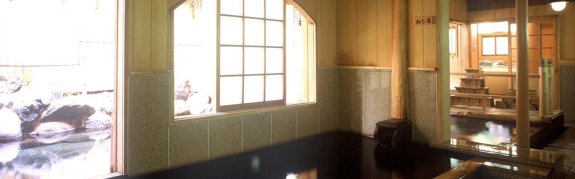 Ryotei Tanokura, Japan
