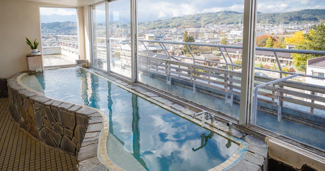 Kikyotei Yumotoya with a panoramic indoor bath overlooking the mountain town.