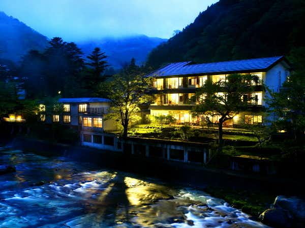 Shiobara Onsen Hito-Toki-Omoi wo Tsumugu Yado Ayatsumugi